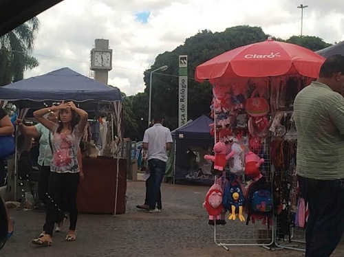 07-03-2015 flagrantefeiraartesanatoTaguatinga